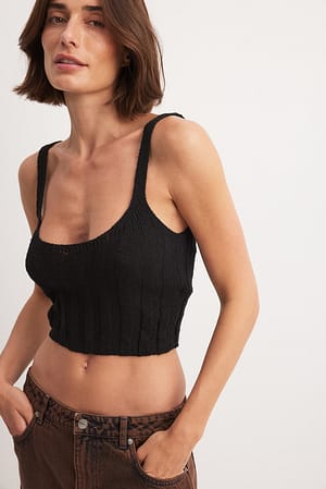 Crop top en maille à larges côtes