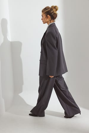 Image 4 of 7
