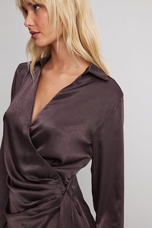 Image 4 of 5