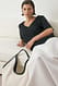 White T-Shirt mit V-Ausschnitt
