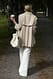 Beige Trenchcoat mit Plissee-Detail