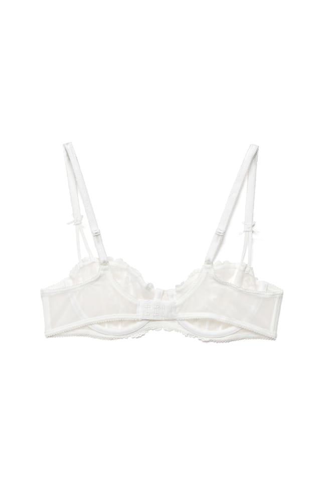 White Balconette-bh med rosettdetalj