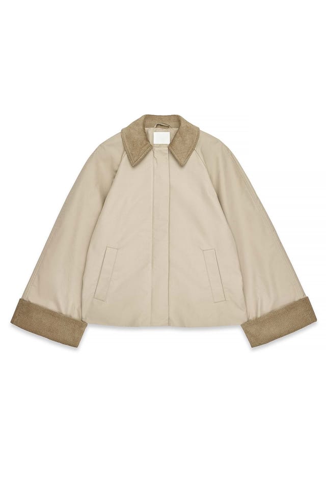 Beige kurzer Trenchcoat aus Kord mit Kragen