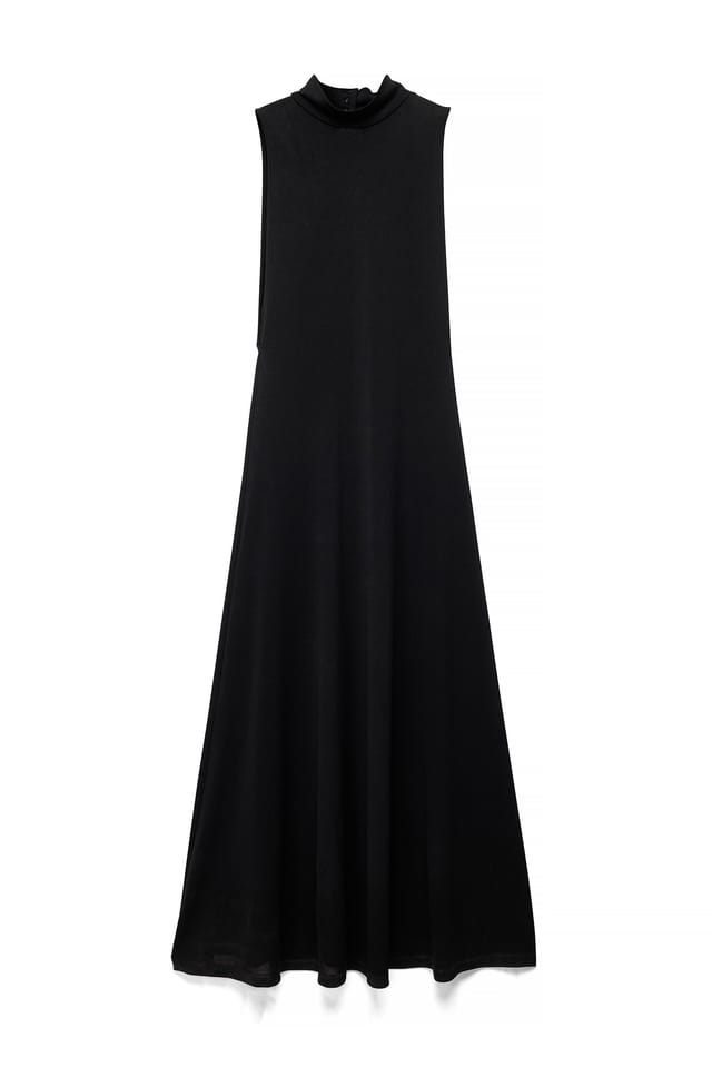 Black Robe longue à larges emmanchures