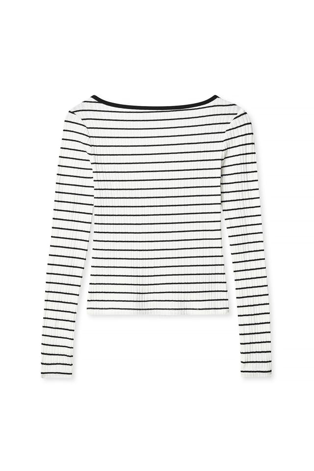 Black Stripe Deep Back Stripe Top