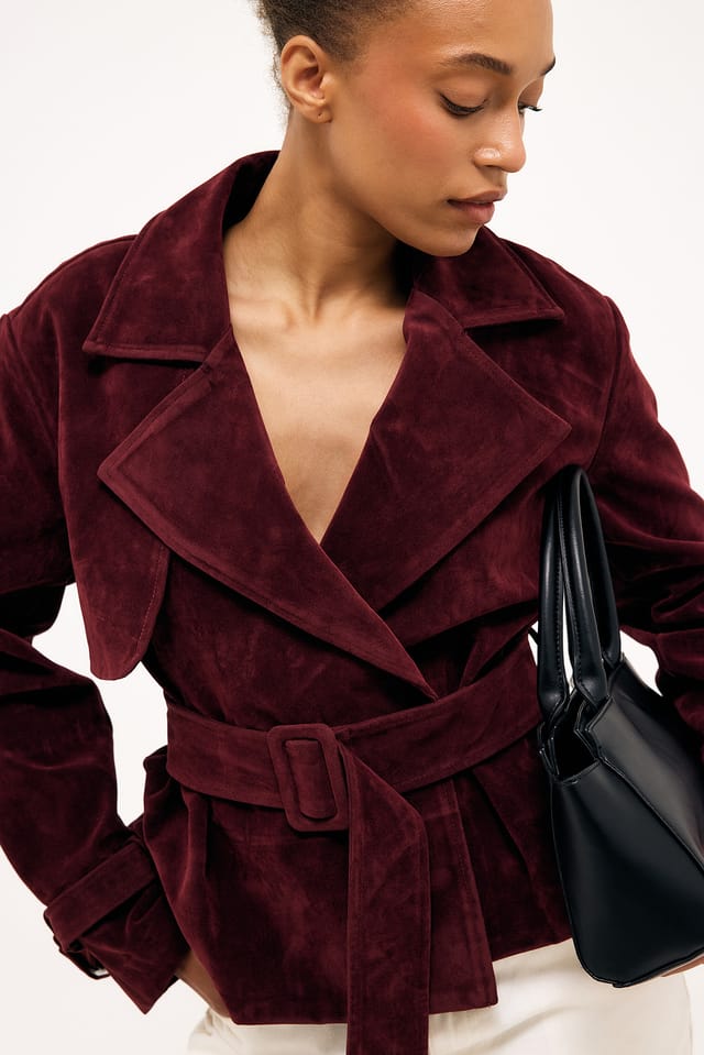Burgundy Faux-Suede Kurzer Trenchcoat