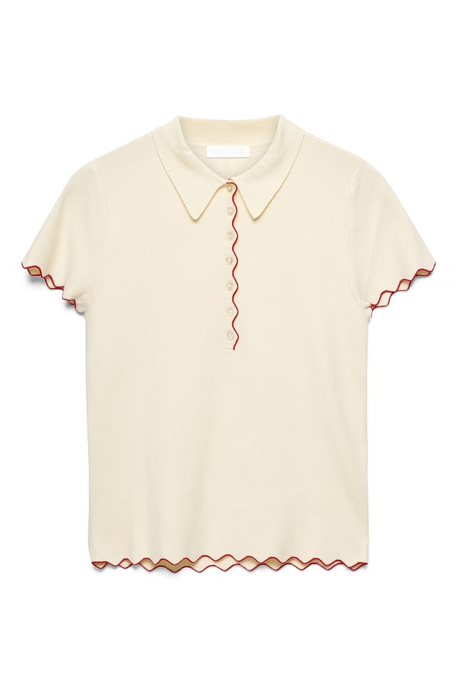 Beige Stricktop mit Muschelkante