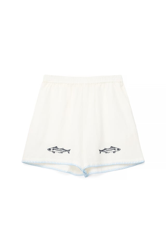 Offwhite Shorts i hørblanding med broderidetalje
