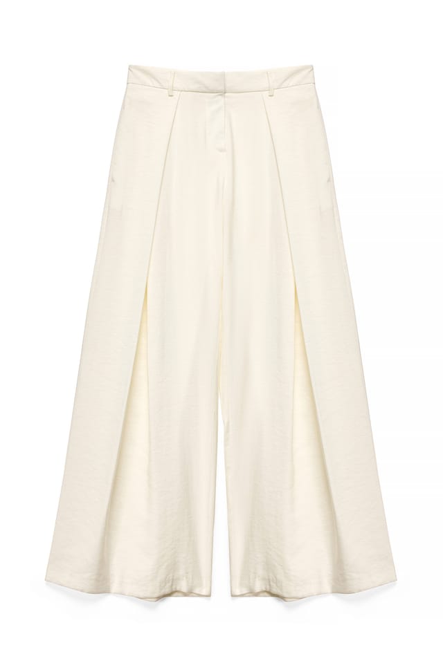 Offwhite Kostymbukse med plisserte detaljer