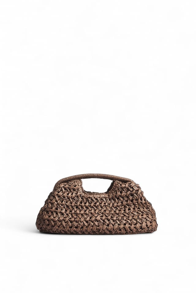Brown Clutchväska med raffiamaterial