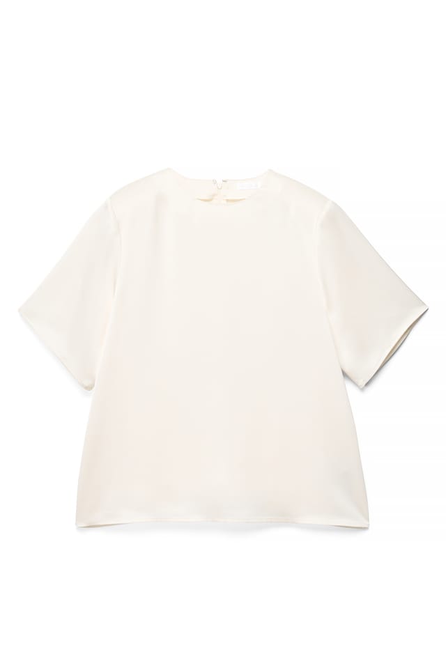 Cream Satin Shoulder Pad T-shirt
