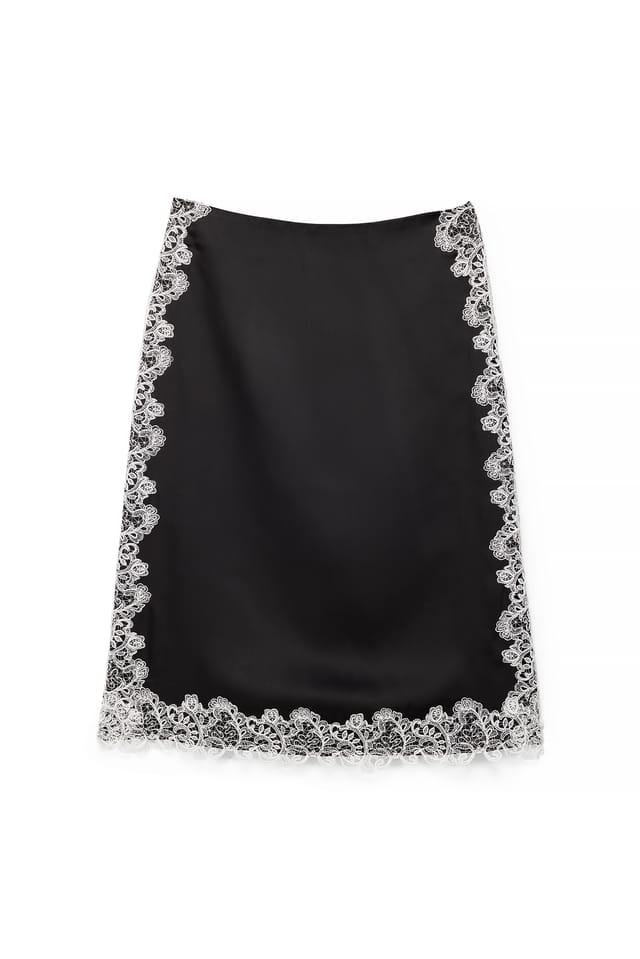 Black Scallop Lace Low Waist Skirt
