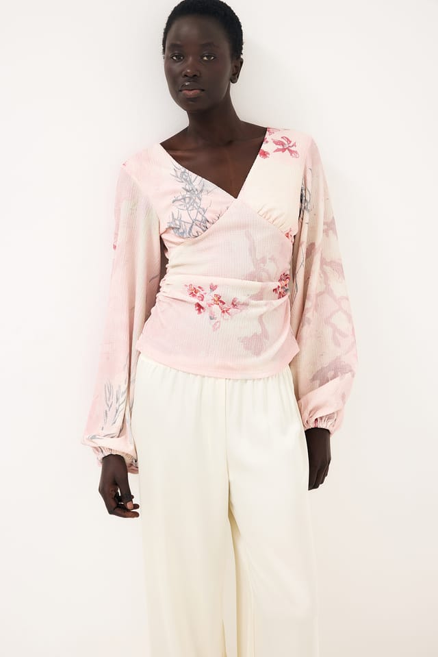 Floral Volume Sleeve Blouse