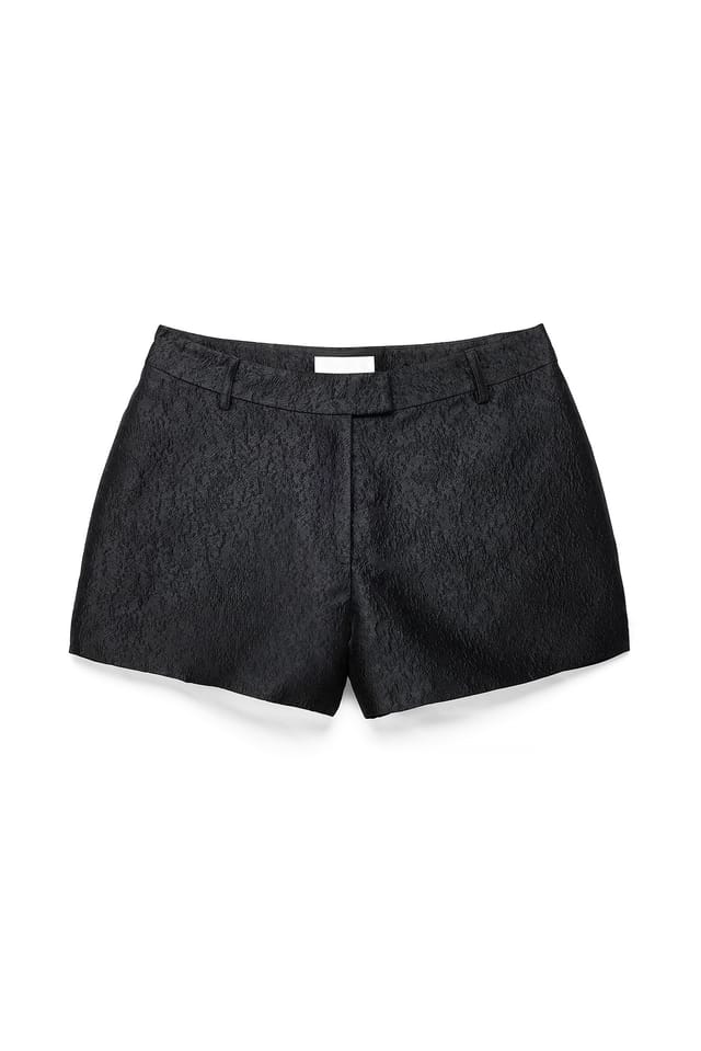 Black Shorts med mellanhög midja och strukturerad detalj