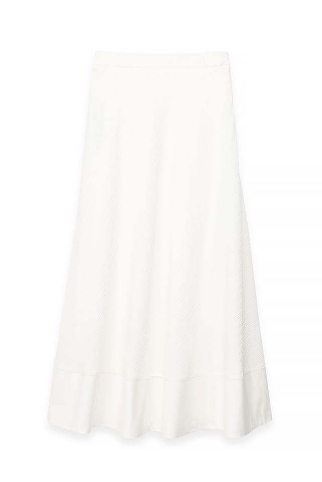 White Strukturerad vid maxikjol