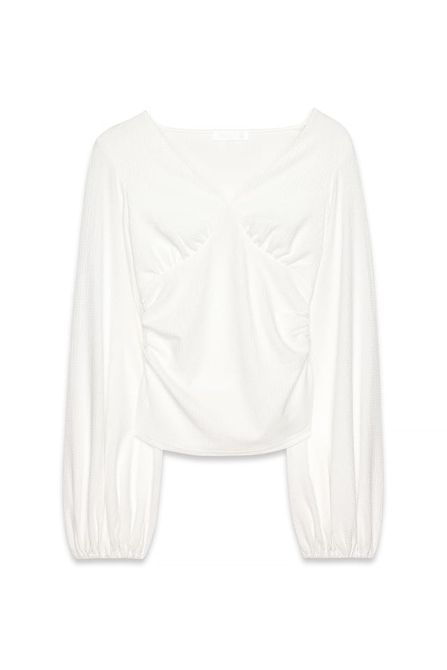 Offwhite Bluse mit weiten Ärmeln