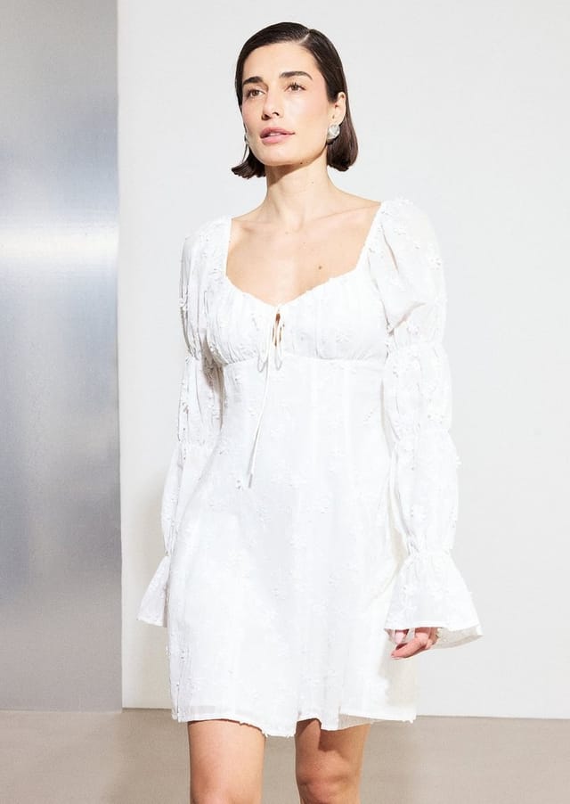 Graduation Dresses 2026: Elegant White & Minimalist Styles | NA-KD Graduation Dresses 2026: Elegant White & Minimalist Styles | NA-KD