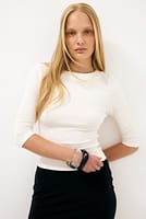 Go to image 1 of 3
