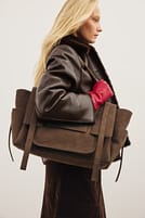 Go to image 1 of 3