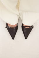 Go to image 1 of 4