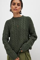 Go to image 4 of 6