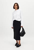 Go to image 1 of 5
