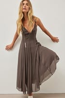 Go to image 1 of 3
