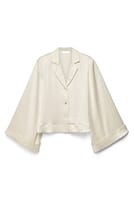 Go to image 1 of 3