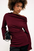 Go to image 1 of 3