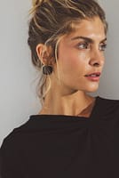Go to image 1 of 4