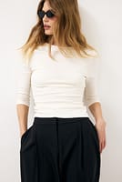 Go to image 4 of 7