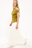 Go to image 1 of 4
