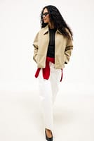 Go to image 4 of 7