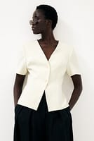 Go to image 1 of 3