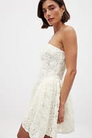 Go to image 5 of 7