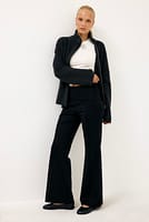 Go to image 1 of 6