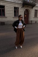 Gehe zu Bild 4 von 7
