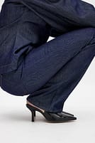 Go to image 2 of 4