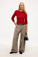 Go to image 1 of 4