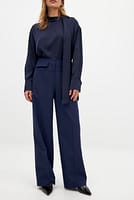 Go to image 1 of 7