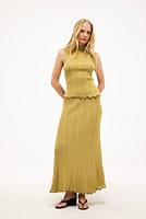 Go to image 1 of 3