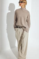 Go to image 2 of 7