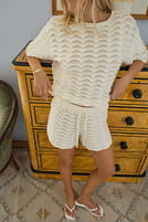 Go to image 3 of 7