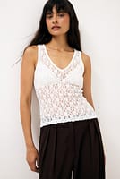 Go to image 1 of 3