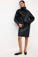 Go to image 1 of 4