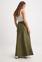 Go to image 2 of 4