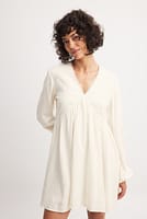 Go to image 1 of 4