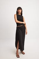 Go to image 1 of 4