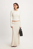 Go to image 1 of 4