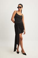 Go to image 1 of 4